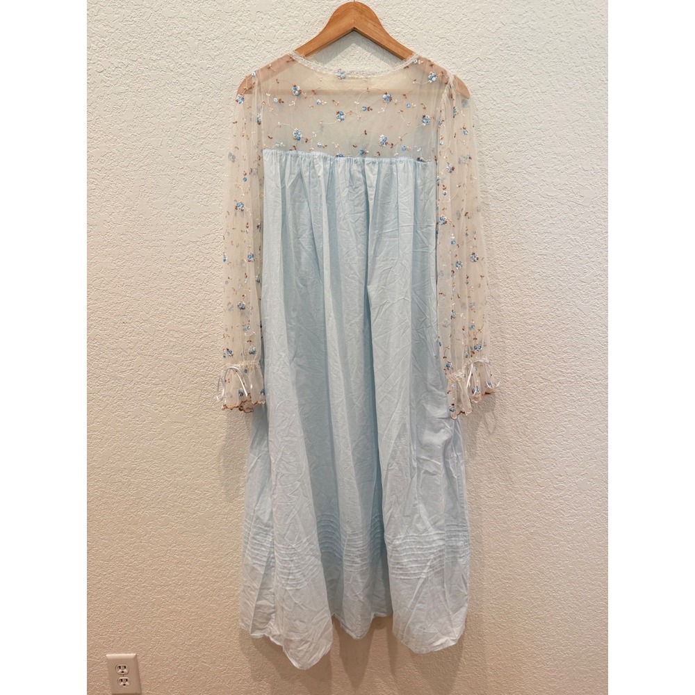 Eileen West Blue Cotton Embroidered Mesh Sleeve Lawn Nightgown Victorian Style M - Picture 7 of 14